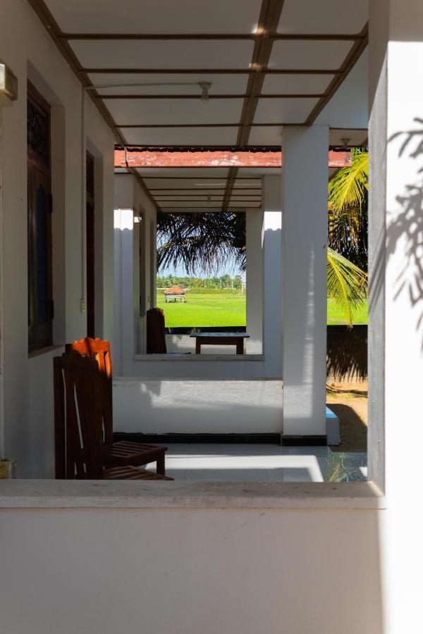 Surf & Yoga Arugam Bay Hotel Екстериор снимка