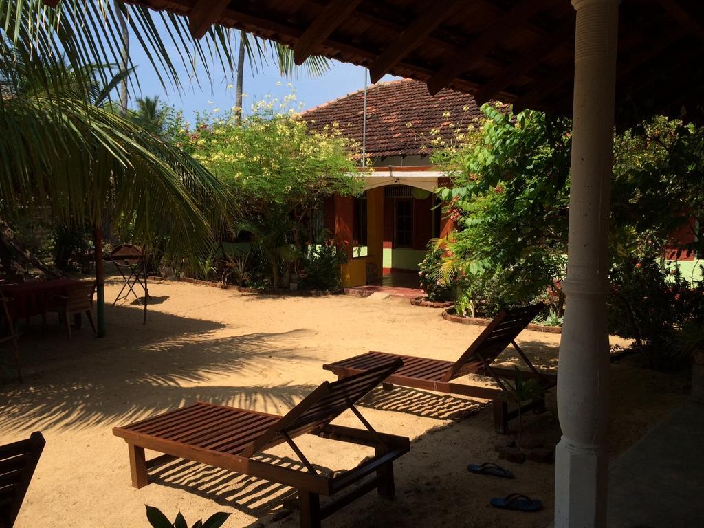 Surf & Yoga Arugam Bay Hotel Екстериор снимка