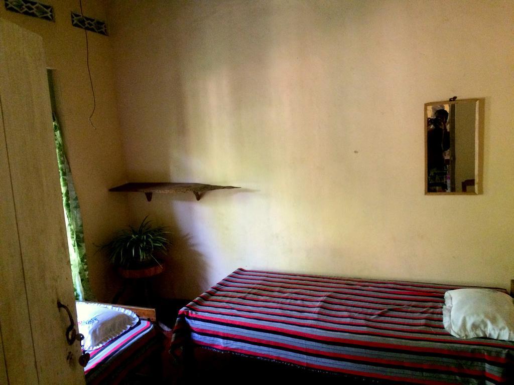 Surf & Yoga Arugam Bay Hotel Стая снимка